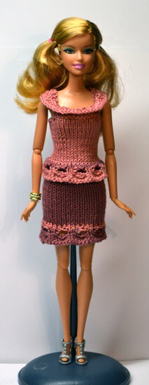 barbie knitting